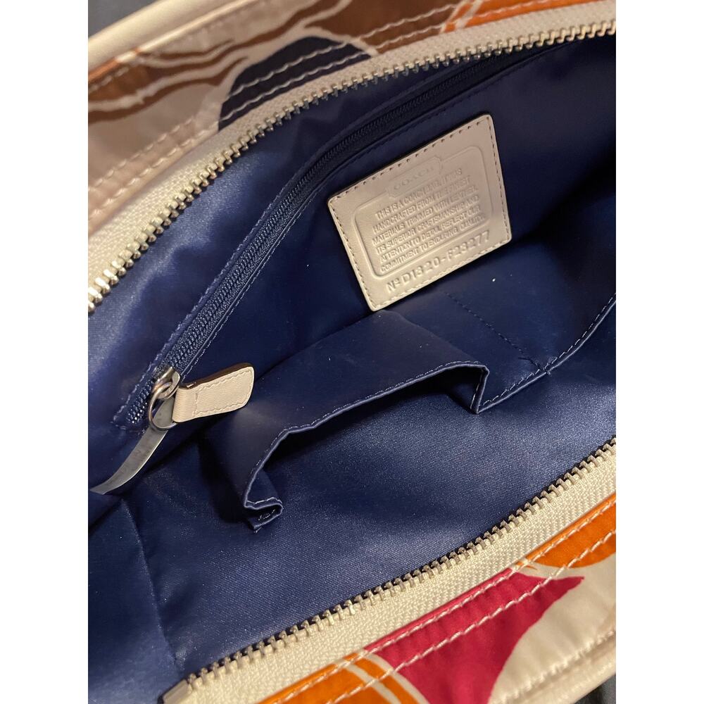 Coach Park Carrie F23277 Hand Drawn Scarf Print Multicolor Tote Bag - Picture 8 of 9